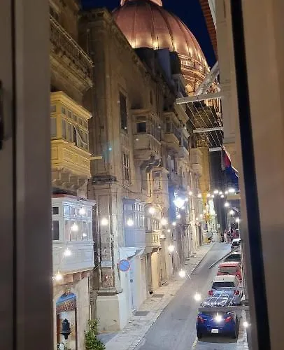 Door Διαμέρισμα Βαλέτα