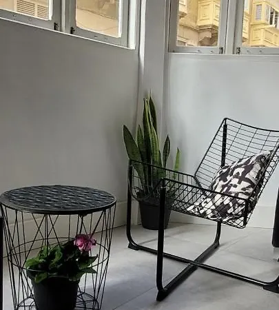 Apartman Door Valletta